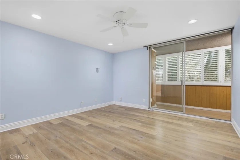 18134 Killion Street #4 photo 16