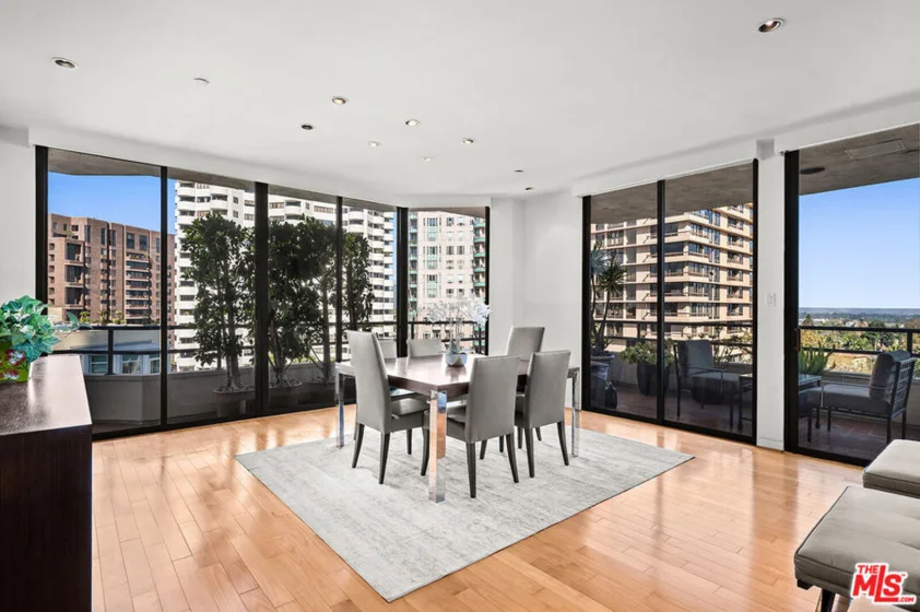 10601 Wilshire Boulevard #702 photo 35