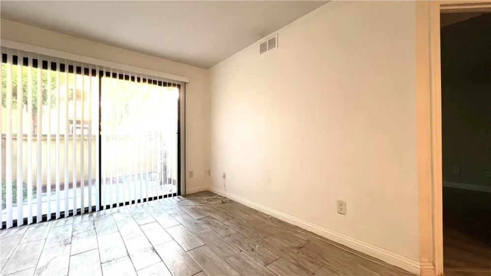 1140 W Blaine Street #101 photo 10