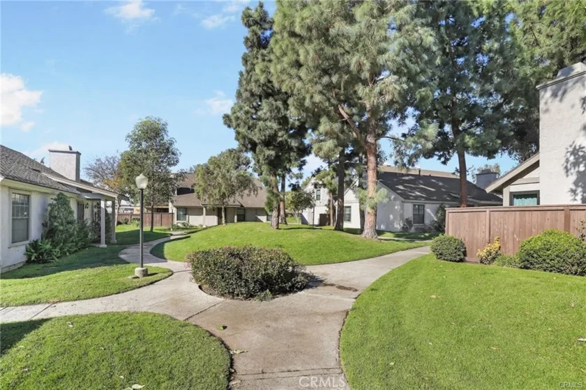 9060 Candlestick Lane photo 18