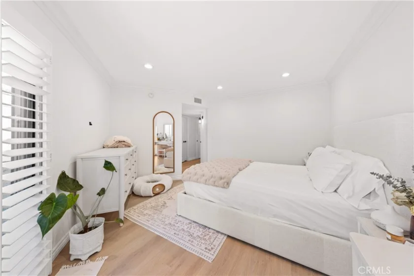 4211 Arch #103 photo 19