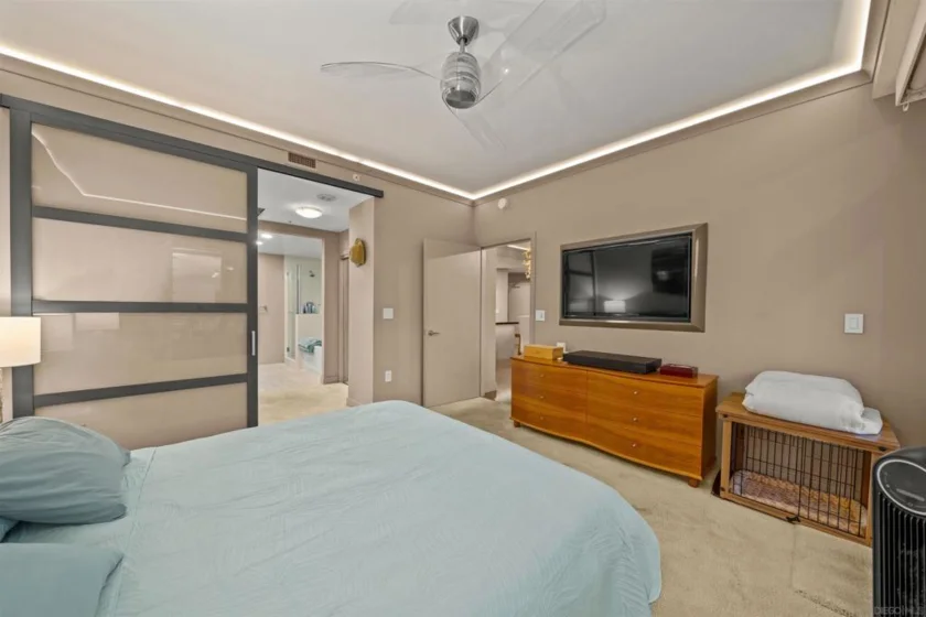 700 W Harbor Drive #805 photo 20