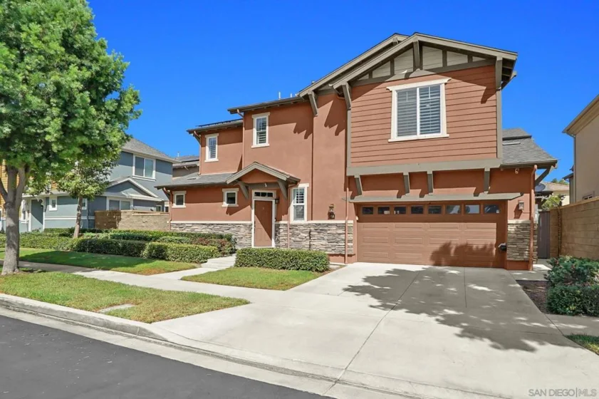 73 Westwind Drive photo 1