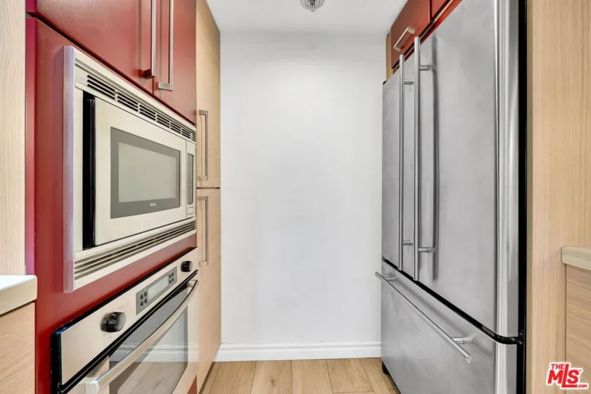 4501 Cedros Avenue #206 photo 7