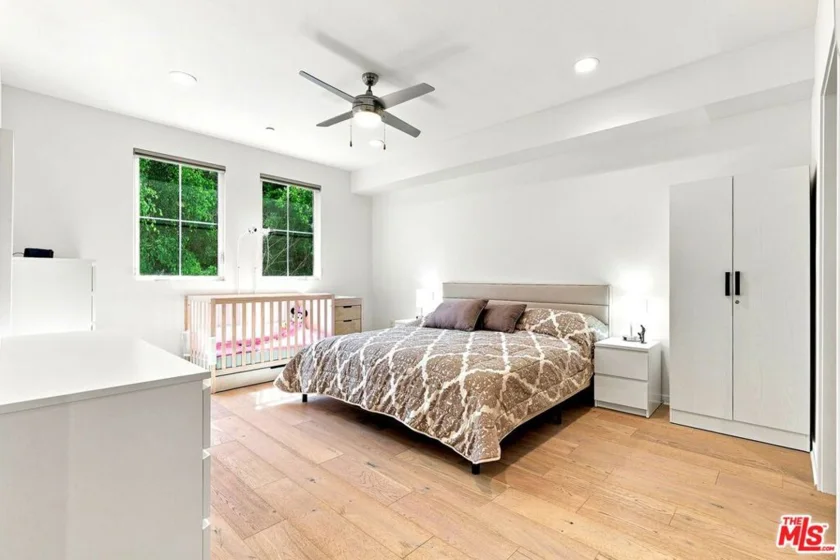 4240 Laurel Canyon Boulevard #305 photo 17