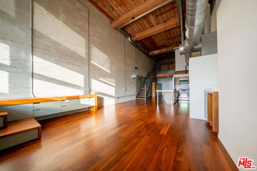 530 S Hewitt Street #147 photo 7