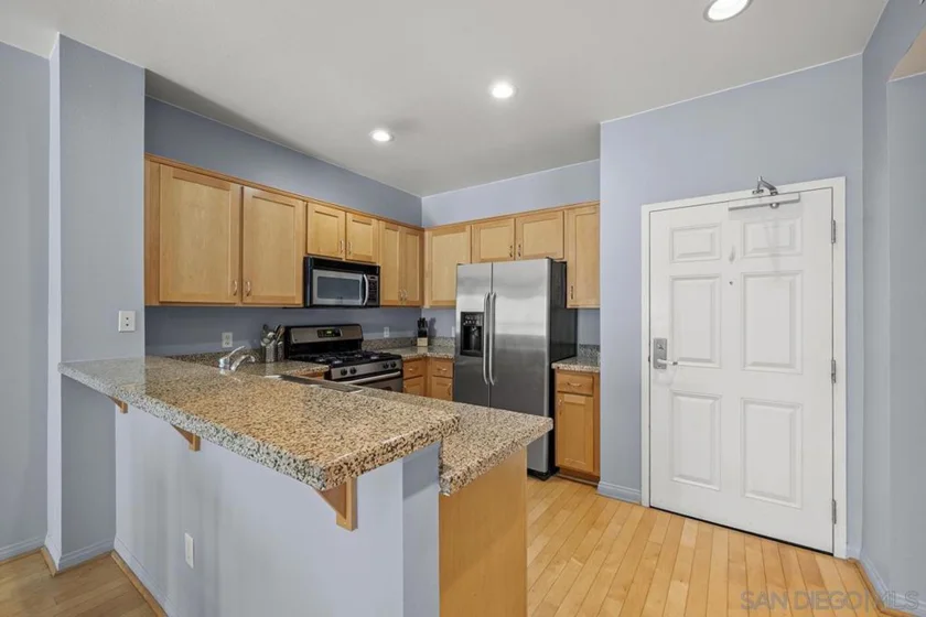 450 J Street #7071 photo 3