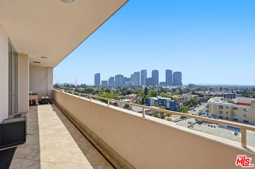 1333 S Beverly Glen Boulevard #902 photo 12