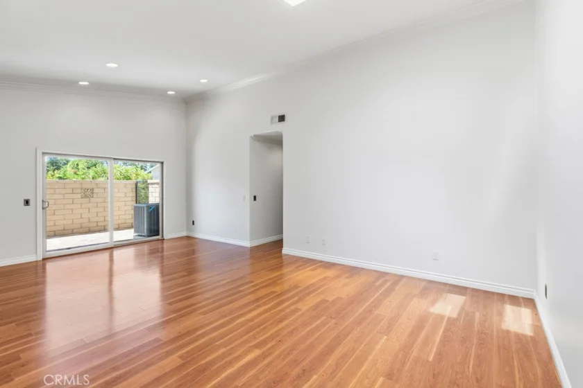 8565 Van Ness Circle #701A photo 4