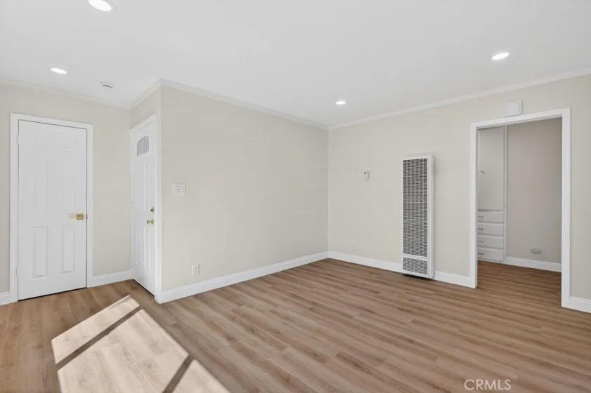 925 E Appleton photo 12