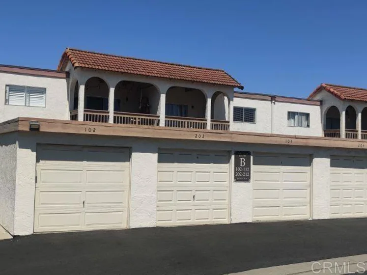 125 Candice Place photo 39