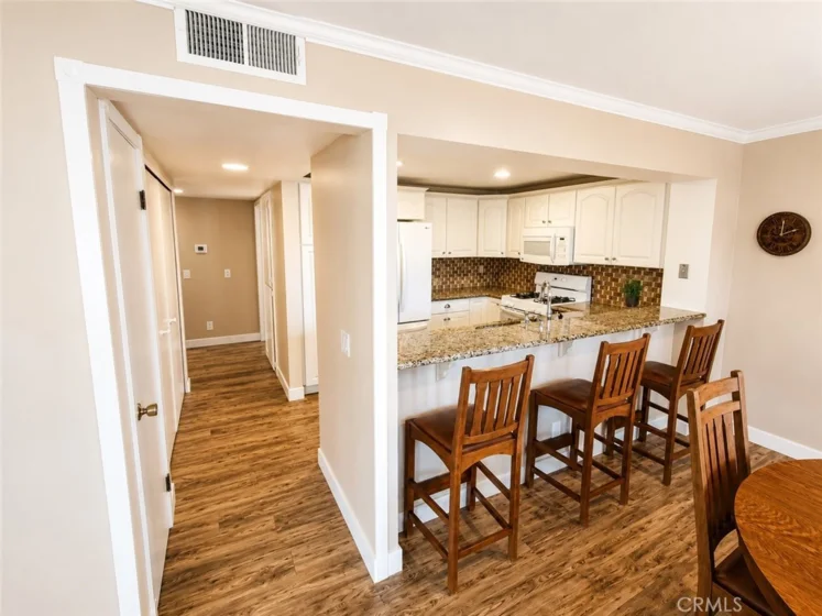 36 Woodleaf photo 7