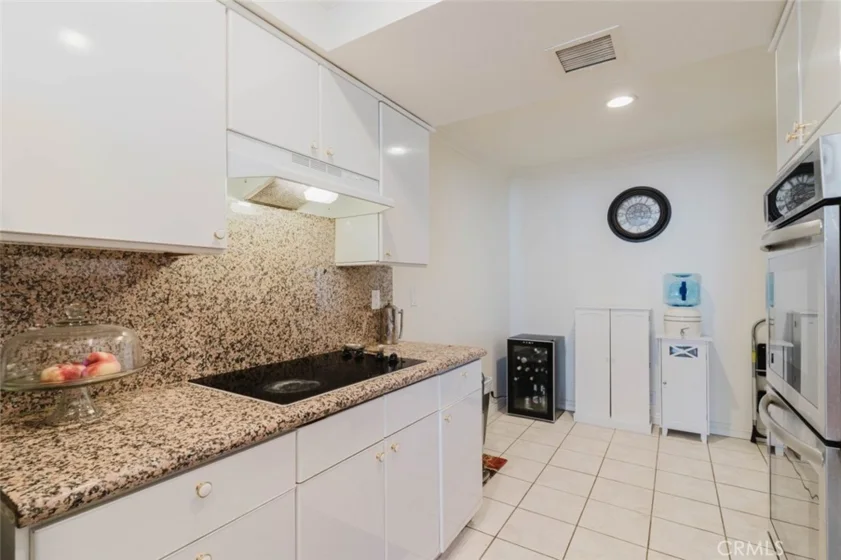 750 S Spaulding Avenue #332 photo 7