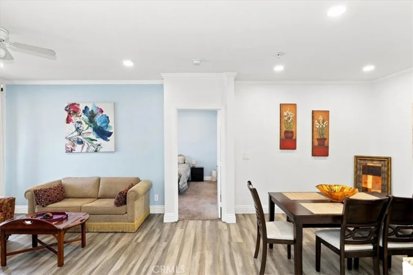 22681 Oakgrove #426 photo 10