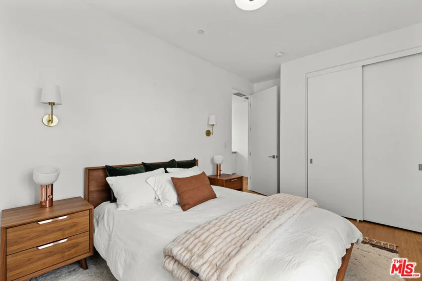 11724 Culver Boulevard #10 photo 39