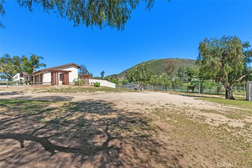 37790 Los Alamos Road photo 48