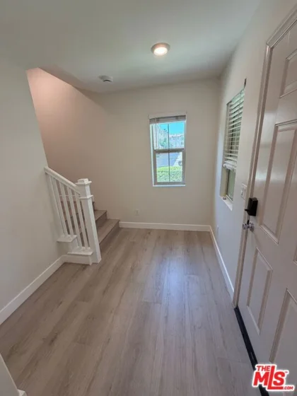 14120 W Willow Lane photo 6