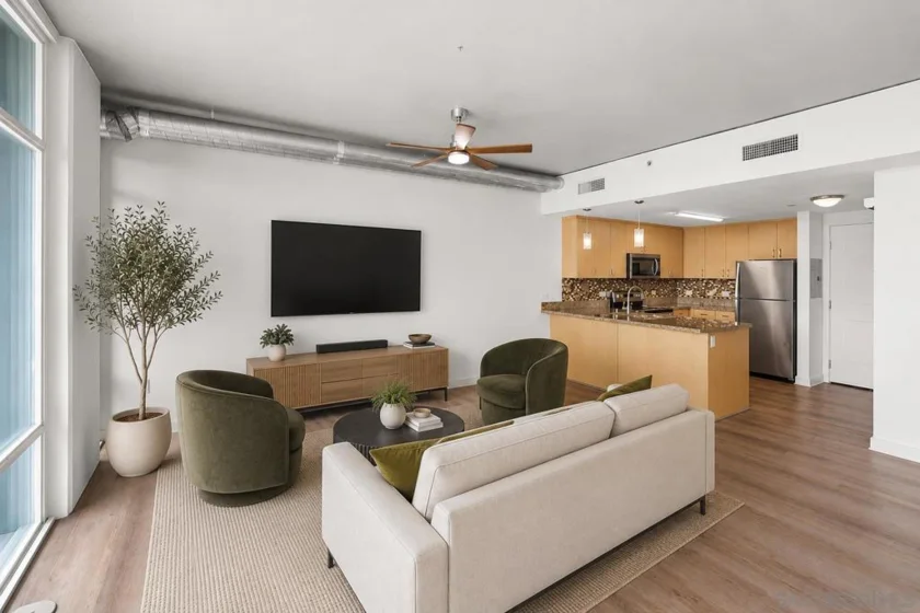 1080 Park Boulevard #913 photo 1