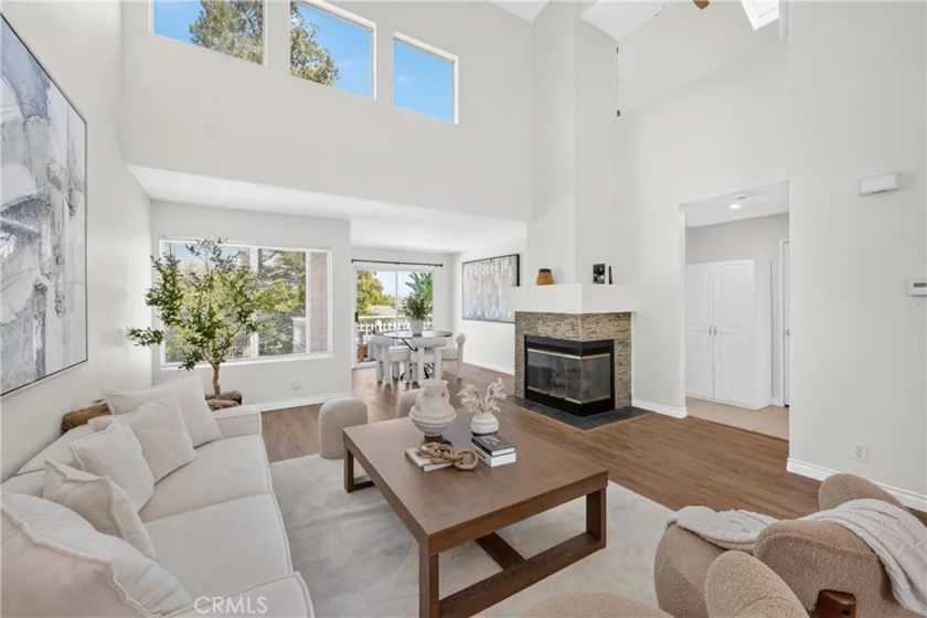 12 Ashwood photo 1