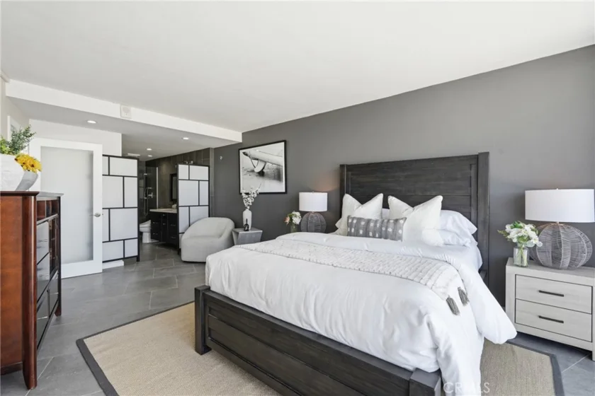 700 E Ocean Boulevard #2305 photo 20
