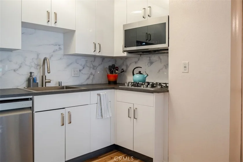 1621 S Hotel Circle #E320 photo 29