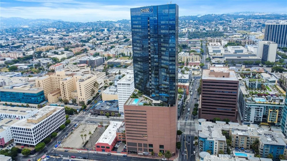 1100 Wilshire Boulevard #2607 photo 38