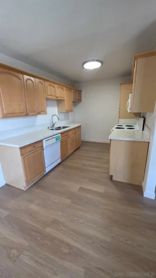 1420 Hilltop Drive #304 photo 6