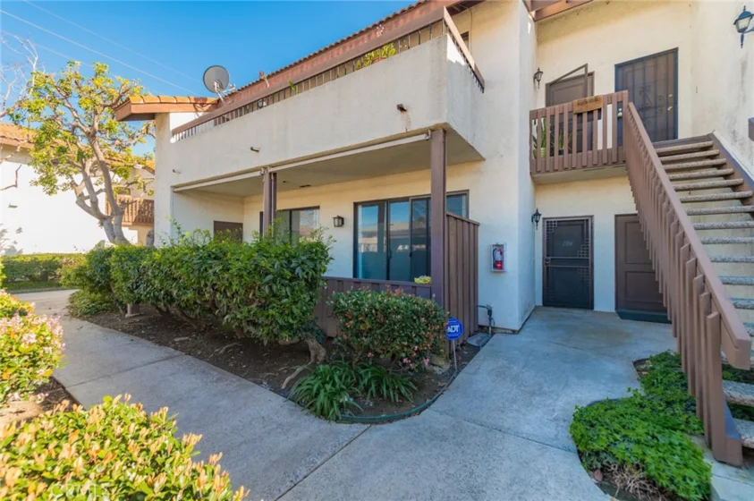 8561 Meadow Brook Avenue #104 photo 1