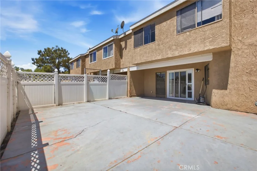 44603 La Paz Road photo 22