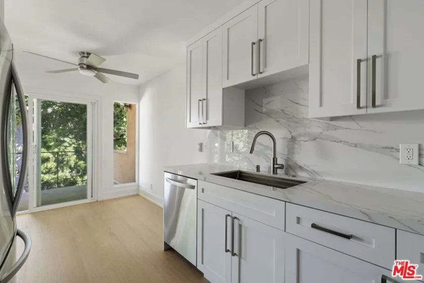 970 Palm Avenue #211 photo 7