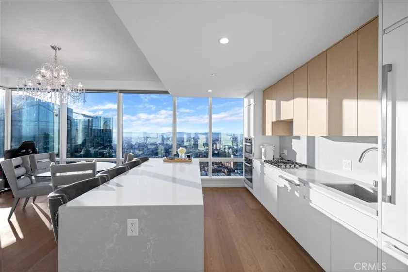 877 Francisco Street #4111 photo 24