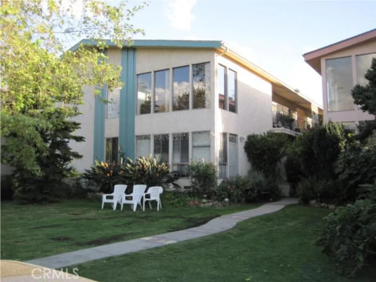 1550 Riverside Drive #D photo 1