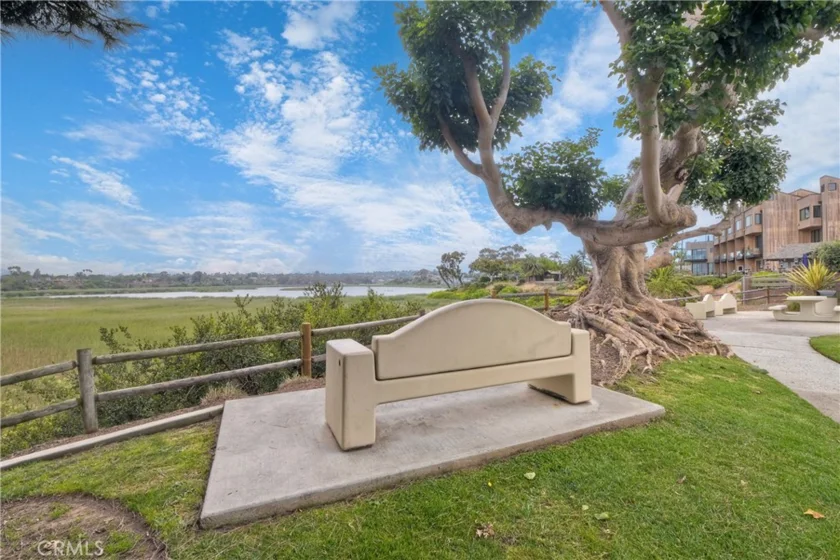 543 Laguna Drive photo 55