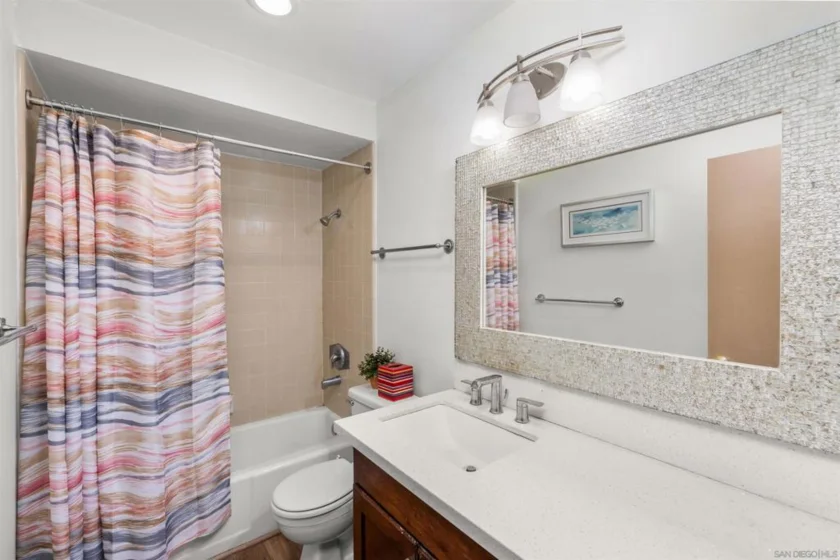 2510 Torrey Pines Road #320 photo 9