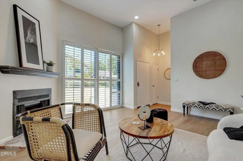 21209 Lassen Street #4 photo 28