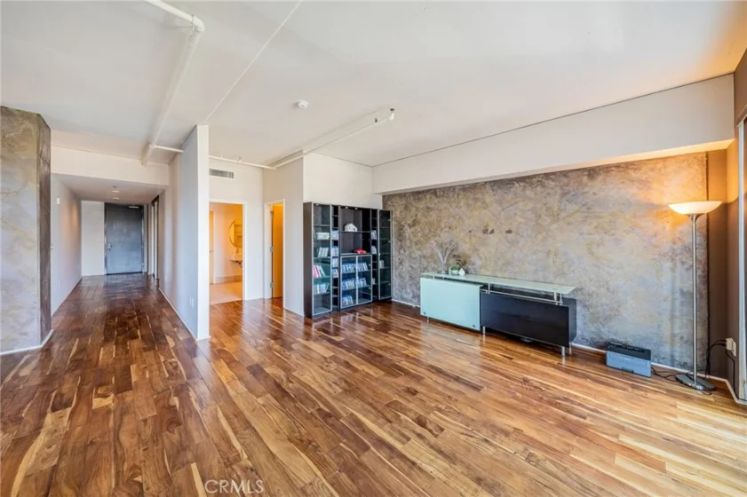 1111 S Grand Avenue #518 photo 17