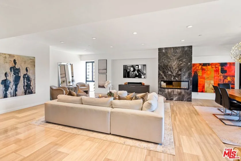 10445 Wilshire Boulevard #1905 photo 74