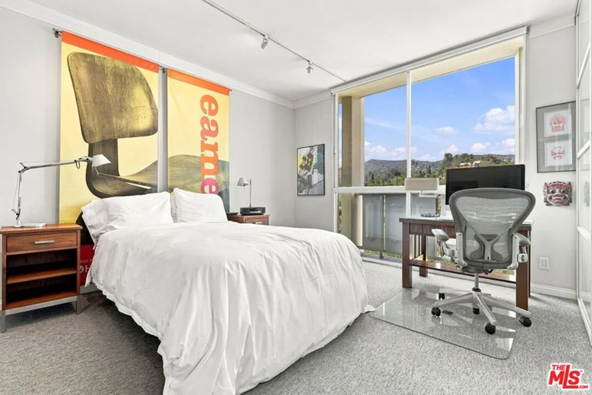 4411 Los Feliz Boulevard #1104 photo 24