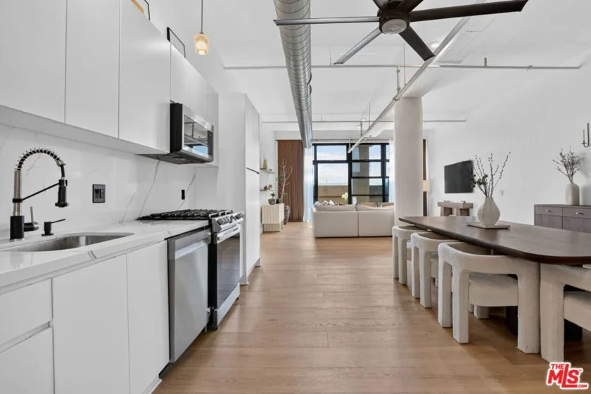 1645 Vine Street #411 photo 14