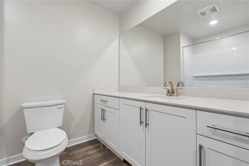 9549 Hannah Way photo 22