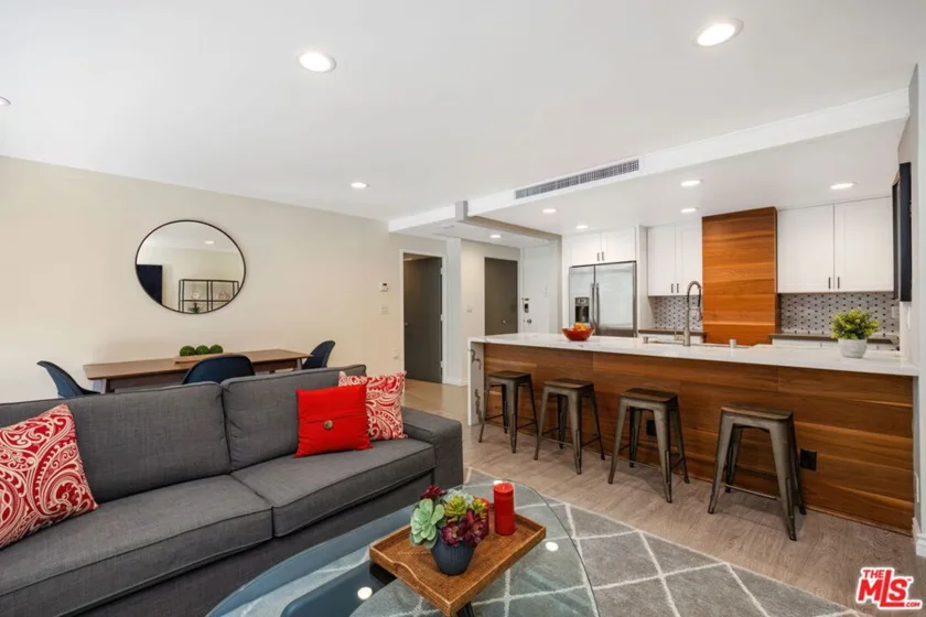 2170 Century Park East #203 photo 7