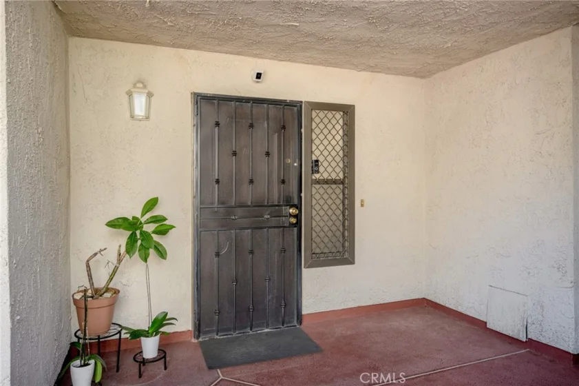 1325 Valley View Road #105 photo 3