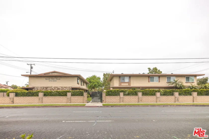 8782 Valley View Street #C photo 1