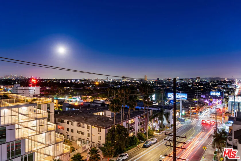 1155 N La Cienega Boulevard #508 photo 31