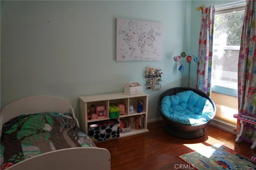 11225 Peach Grove Street #202 photo 16
