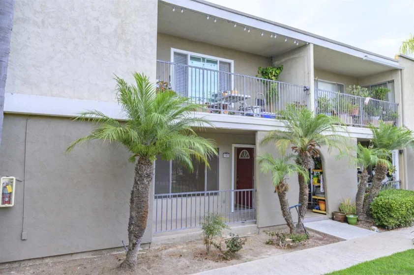 1420 Hilltop Drive #307 photo 1