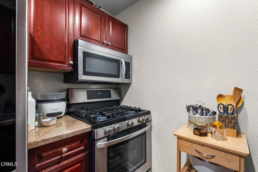 5565 Canoga Avenue #312 photo 7