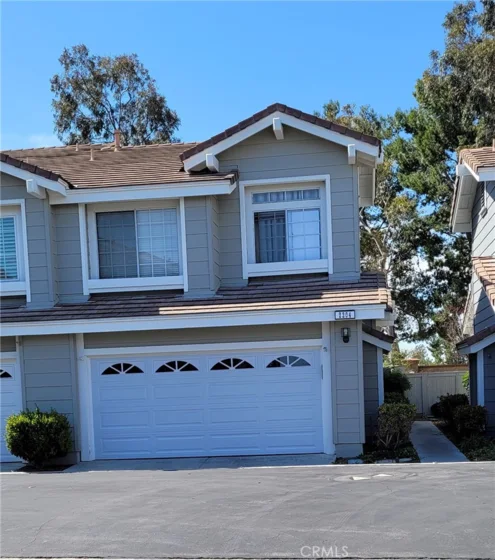 2204 Avocado Drive photo 1