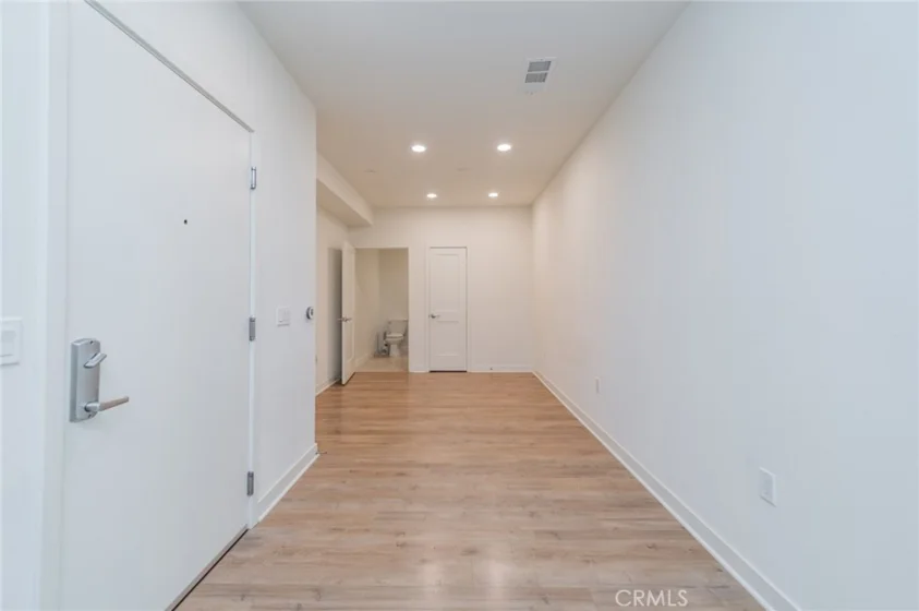 2414 Nolita photo 10