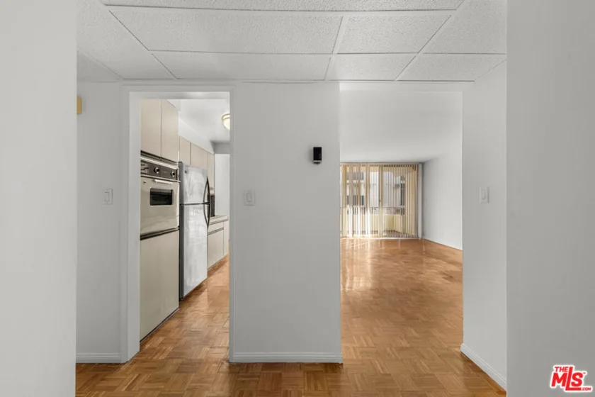 1300 Midvale Avenue #408 photo 17